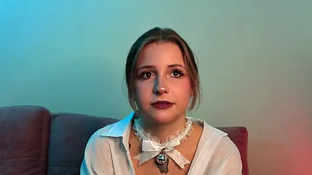 LoveSeekins online show from October 23, 7:23 pm