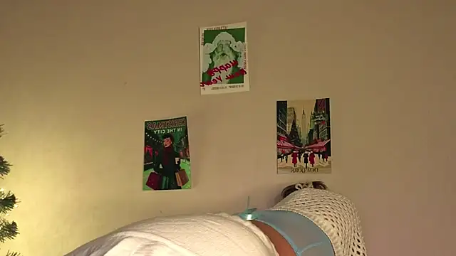 LoveSeekins online show from January 15, 7:06 pm