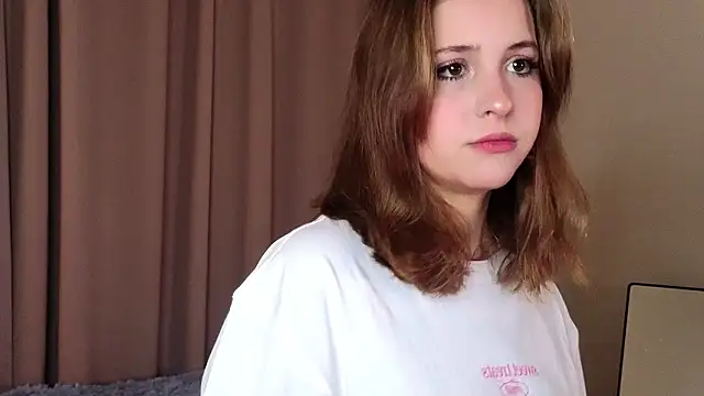 LoveSeekins online show from February 22, 7:04 pm