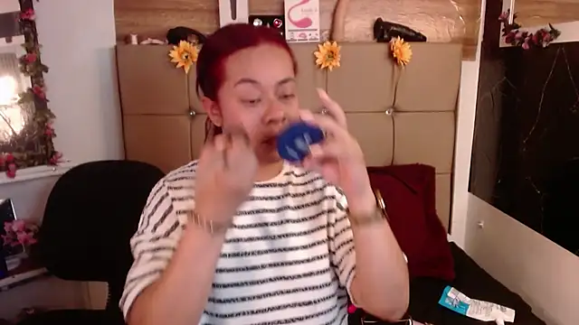 MIA  SPENCER online show from March 26, 7:12 pm