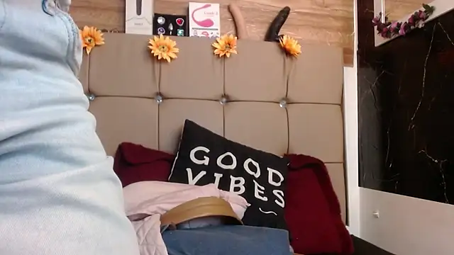 MIA  SPENCER online show from February 26, 12:05 pm