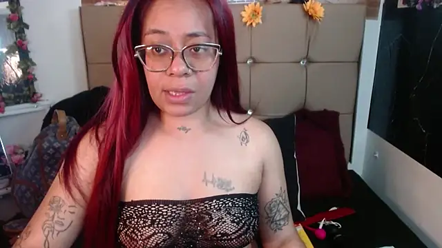 MIA  SPENCER online show from February 13, 7:03 pm