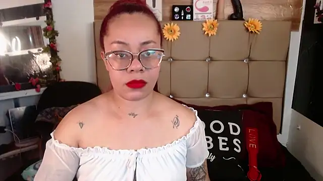 MIA  SPENCER online show from November 18, 6:11 pm