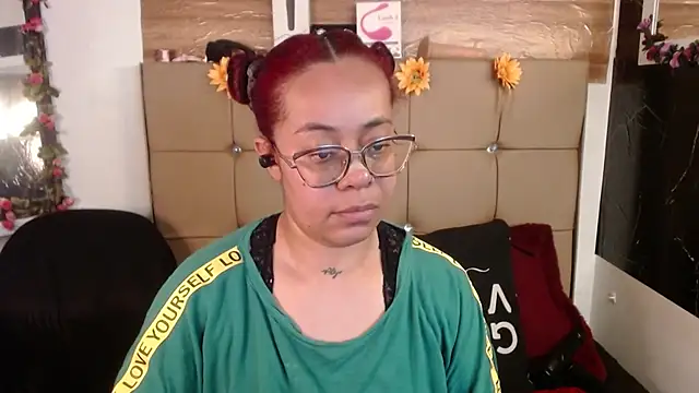 MIA  SPENCER online show from April 21, 3:51 pm