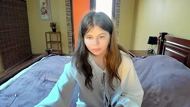 Lilly Jess online show from September 9, 2:59 pm