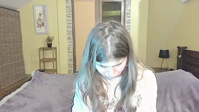 Lilly Jess online show from October 18, 6:43 pm