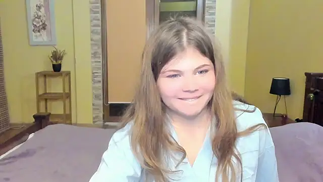 Lilly Jess online show from November 5, 7:39 pm