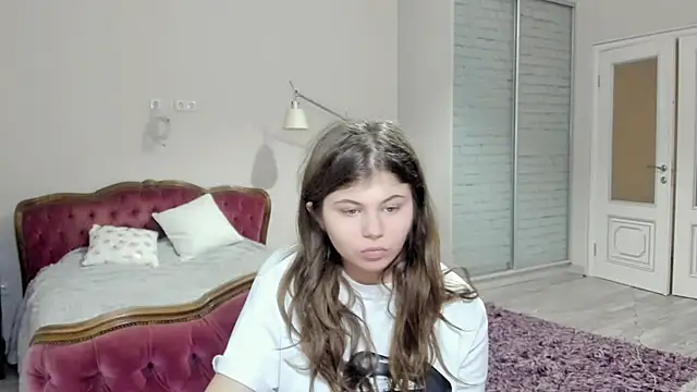 Lilly Jess online show from November 27, 7:36 pm