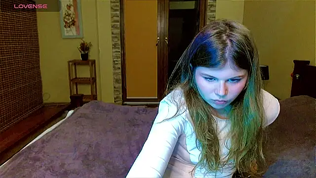Lilly Jess online show from October 7, 5:58 pm