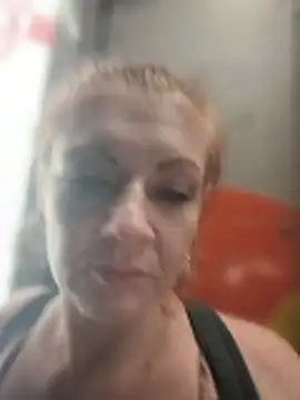 nakedgarbageperson online show from May 17, 10:37 am