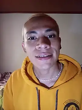 kittymutant99 online show from April 20, 8:54 pm