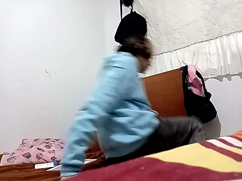 kittymutant99 online show from November 5, 10:46 pm