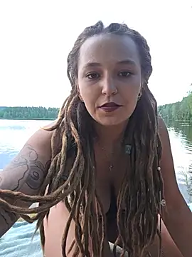 Snapshot of bitch_Marley chatting on July 1, 6:52 pm bitch Marley online show from July 1, 6:52 pm