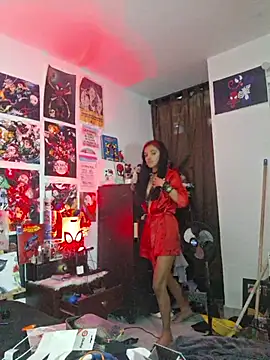 carolinerue online show from January 10, 12:17 am