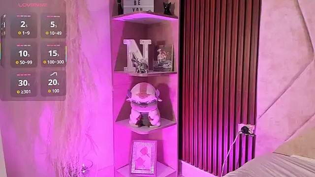 Snapshot of dulce_anny_ chatting on October 18, 12:40 pm dulce anny online show from October 18, 12:40 pm