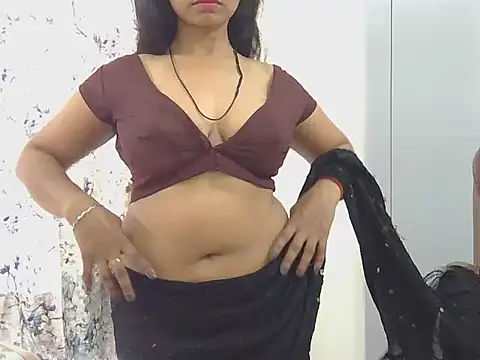 MISS SOMIYA online show from May 8, 6:39 am