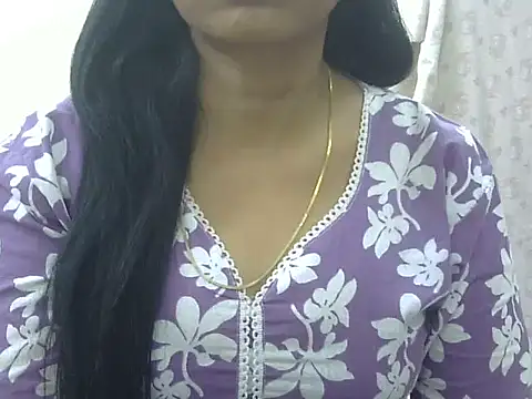 Snapshot of MISS_SOMIYA chatting on November 9, 8:46 pm MISS SOMIYA online show from November 9, 8:46 pm