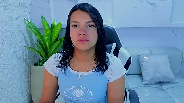 Snapshot of antonela_tp chatting on September 24, 12:44 pm antonela tp online show from September 24, 12:44 pm