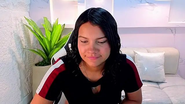 Snapshot of antonela_tp chatting on September 19, 12:31 pm antonela tp online show from September 19, 12:31 pm