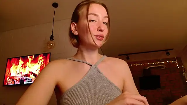 WhitePrincessLuna online show from October 19, 2:53 pm