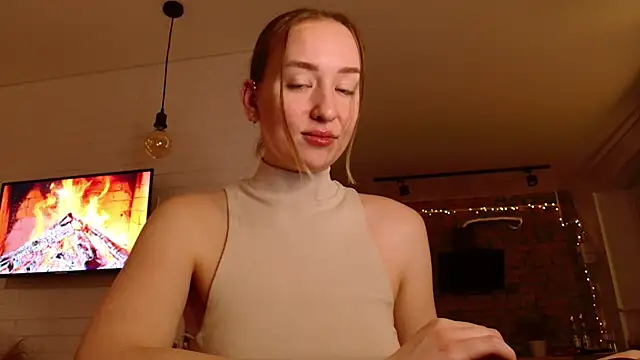 Snapshot of WhitePrincessLuna chatting on November 20, 3:23 pm WhitePrincessLuna online show from November 20, 3:23 pm