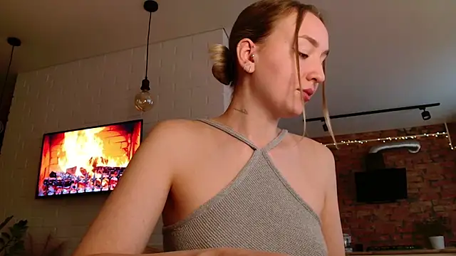 WhitePrincessLuna online show from September 26, 2:13 pm