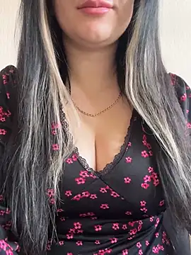 Molly-molly- online show from April 13, 6:39 am