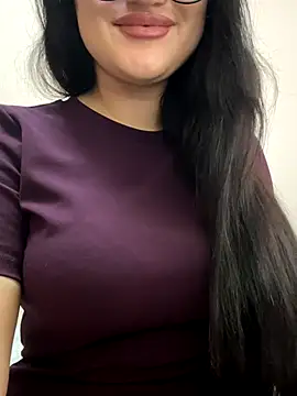 Snapshot of Molly-molly- chatting on November 7, 10:53 am Molly-molly- online show from November 7, 10:53 am