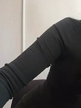 Molly-molly- online show from April 15, 6:41 am