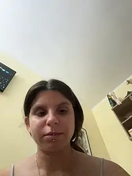 Brutecia2002 online show from May 30, 7:41 pm