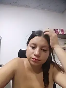 Snapshot of Shell_Latina chatting on June 2, 7:08 am Shell Latina online show from June 2, 7:08 am