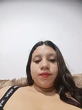 Snapshot of Shell_Latina chatting on May 18, 5:23 am Shell Latina online show from May 18, 5:23 am