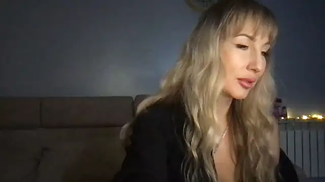 Pyrelissa online show from January 15, 3:48 pm