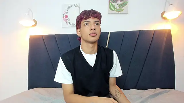 Snapshot of maicol_cum23 chatting on February 6, 3:13 am maicol cum23 online show from February 6, 3:13 am