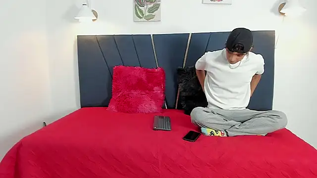 maicol cum23 online show from September 18, 1:03 pm