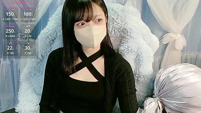 Snapshot of miko_nyan chatting on October 1, 10:09 am miko nyan online show from October 1, 10:09 am