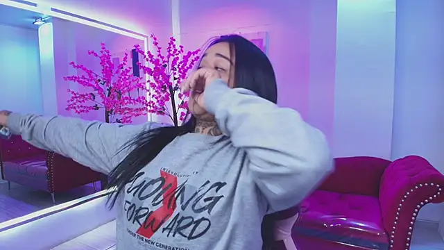 Black roseee online show from February 4, 3:34 am