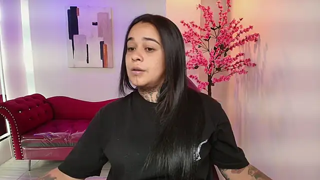 Black roseee online show from February 14, 3:51 am