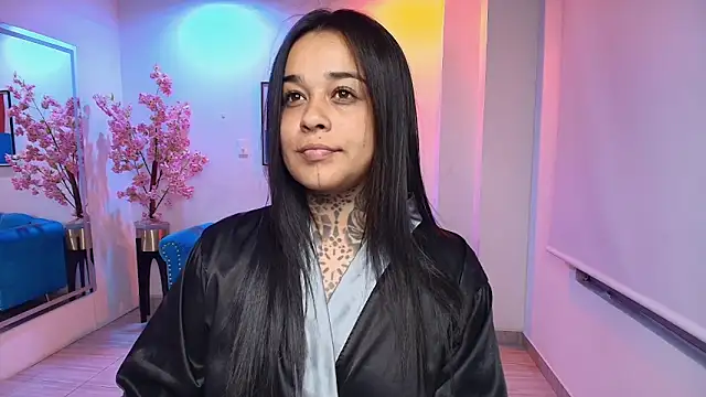 Black roseee online show from December 2, 7:43 am