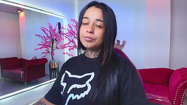 Black roseee online show from February 6, 3:46 am