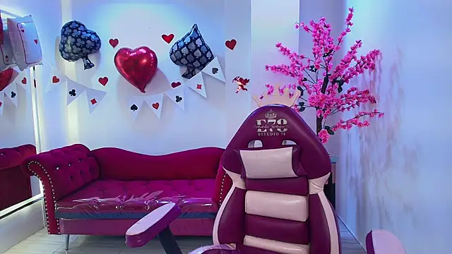 Black roseee online show from February 19, 3:36 am