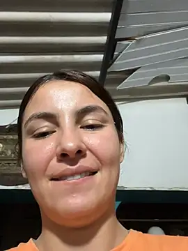 Snapshot of Dakota_Evanns chatting on July 10, 3:17 am Dakota Evanns online show from July 10, 3:17 am