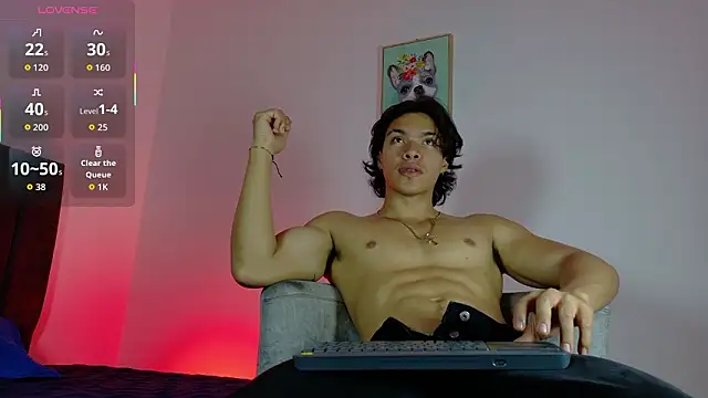 adriel escalante online show from March 12, 2:28 am