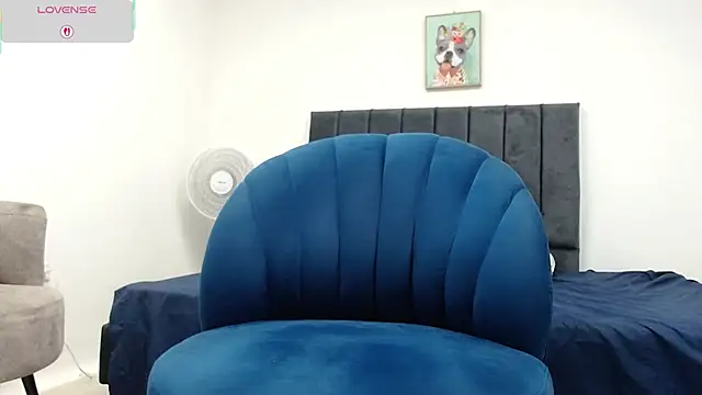 adriel escalante online show from February 10, 3:38 am