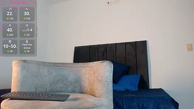 adriel escalante online show from February 13, 3:39 am