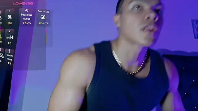 adriel escalante online show from May 7, 3:22 am