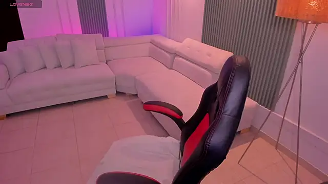 Maddyson parker online show from November 27, 3:18 am