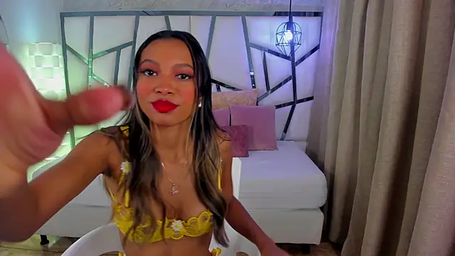 Susanna Cute online show from December 22, 12:38 pm