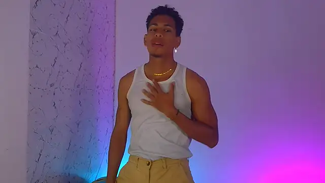 lorian vikel online show from March 11, 1:54 am