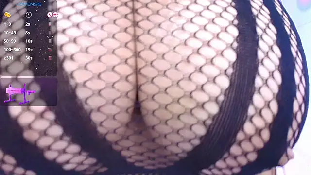 Snapshot of ana_bigboobss chatting on June 7, 12:43 pm ana bigboobss online show from June 7, 12:43 pm